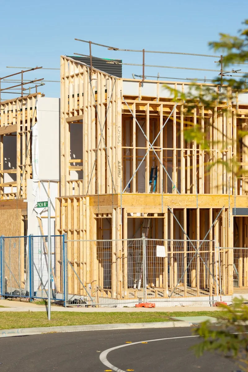 Final detail clean for a warehouse-to-office conversion in Richmond Hill